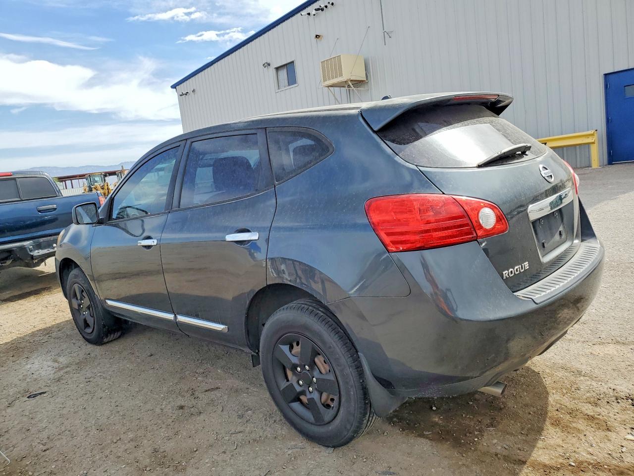 NISSAN ROGUE 2013 — 3