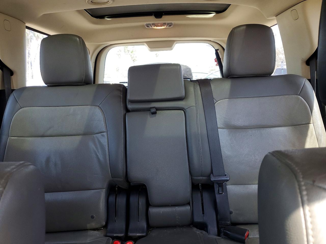 FORD FLEX 2016 — 11