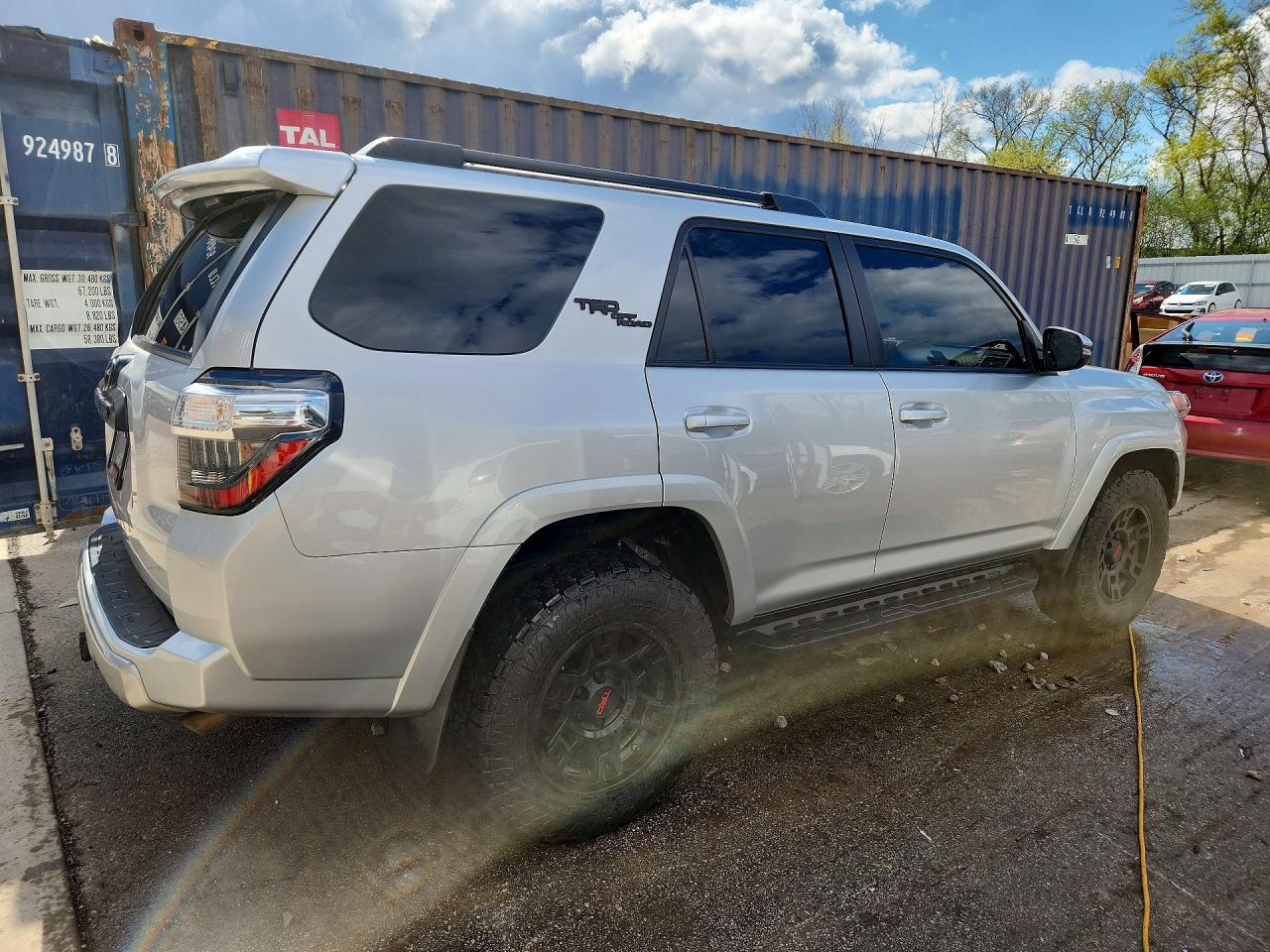 TOYOTA 4RUNNER 2022 — 4