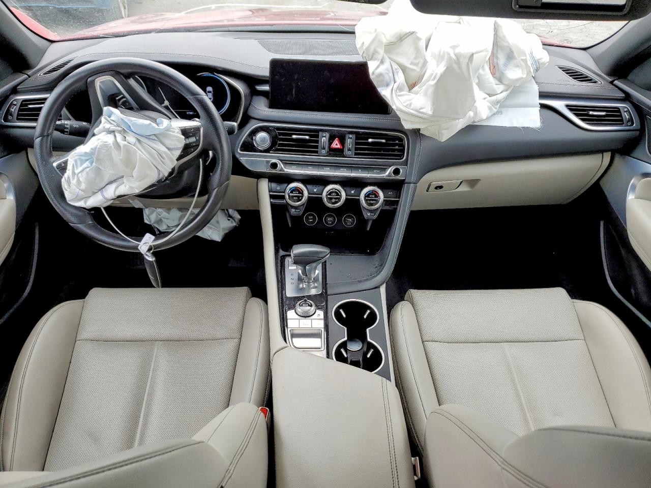GENESIS G70 2023 — 9