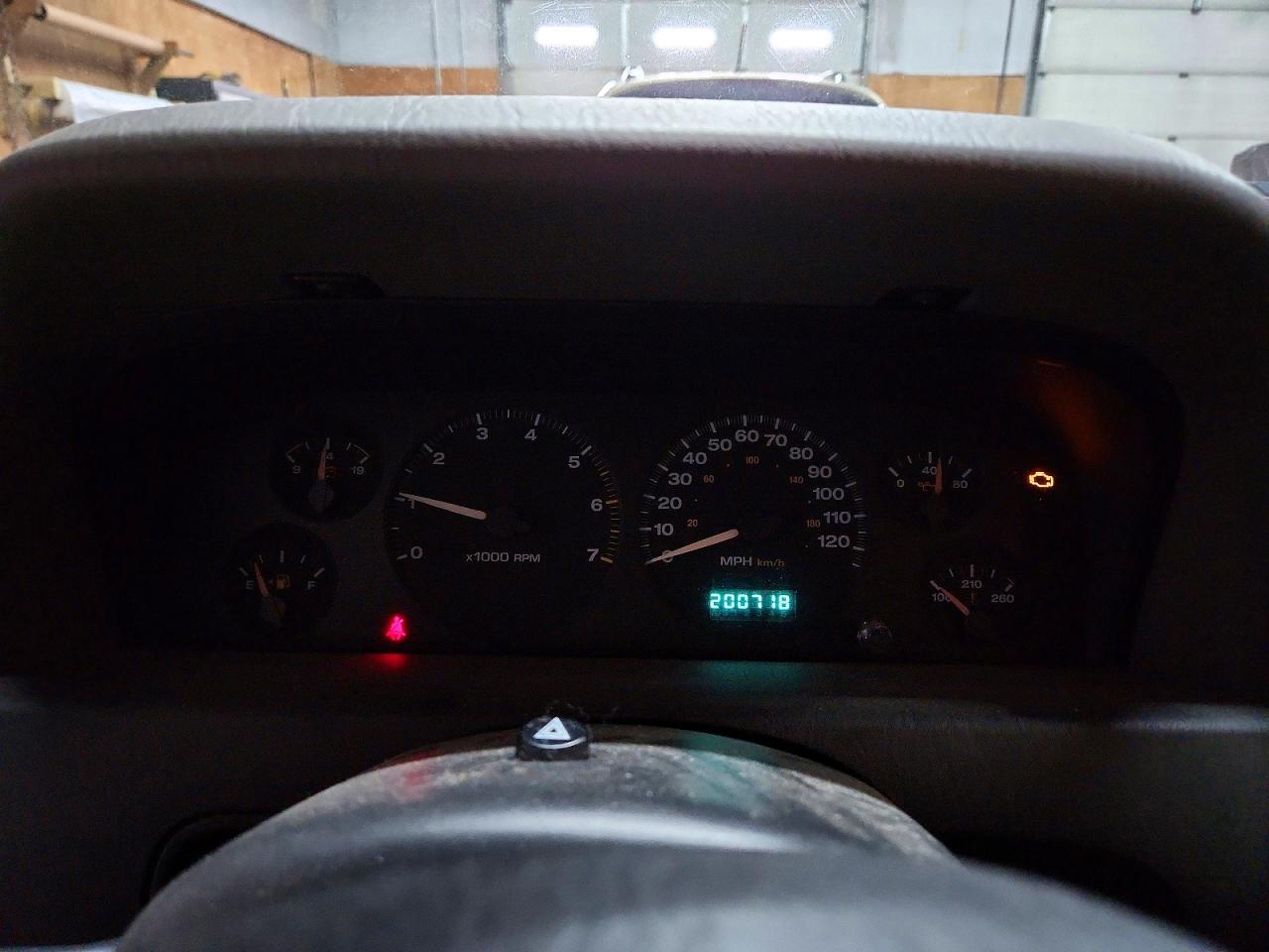 JEEP GRAND CHEROKEE 2002 — 10