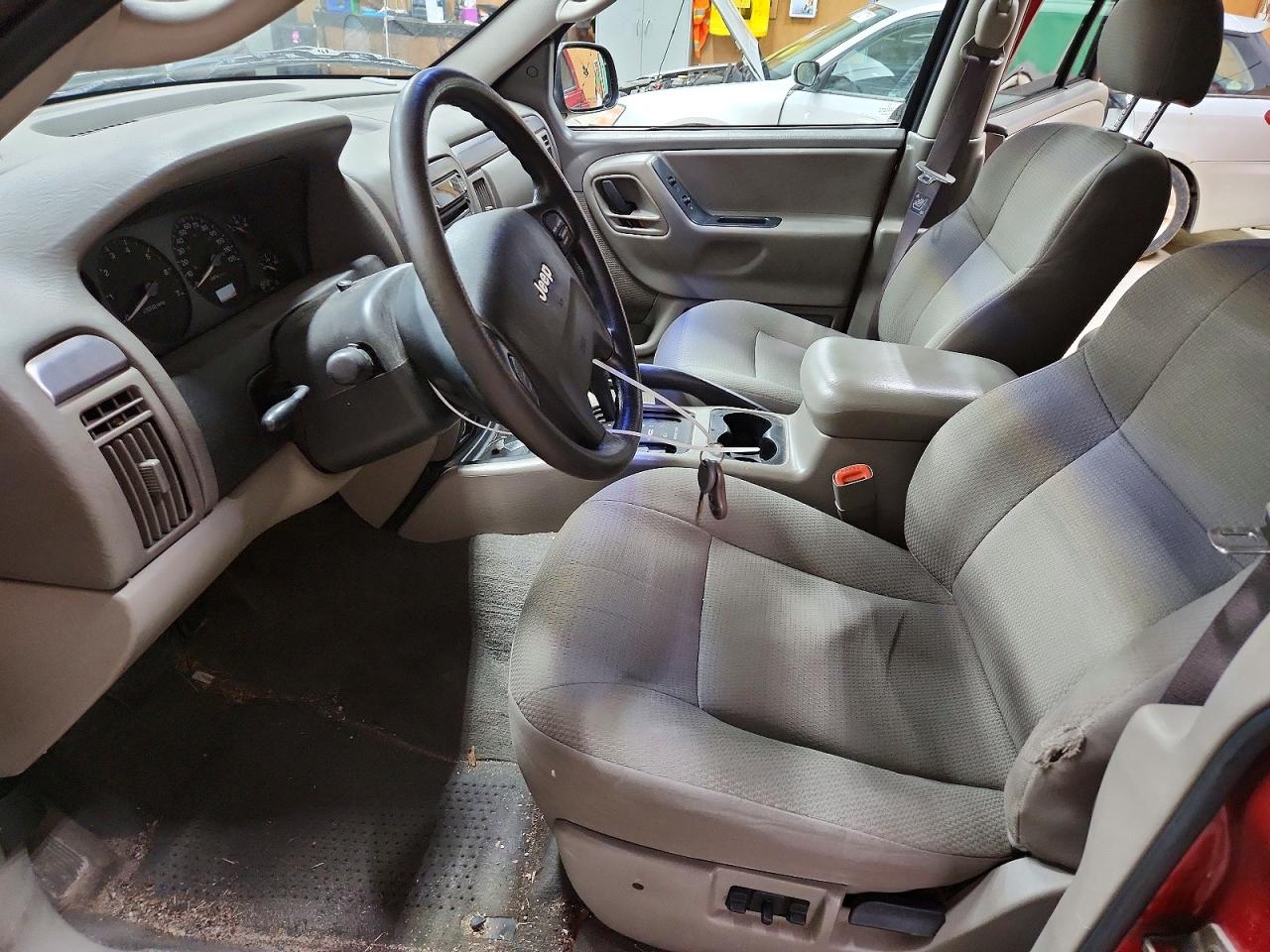 JEEP GRAND CHEROKEE 2002 — 8