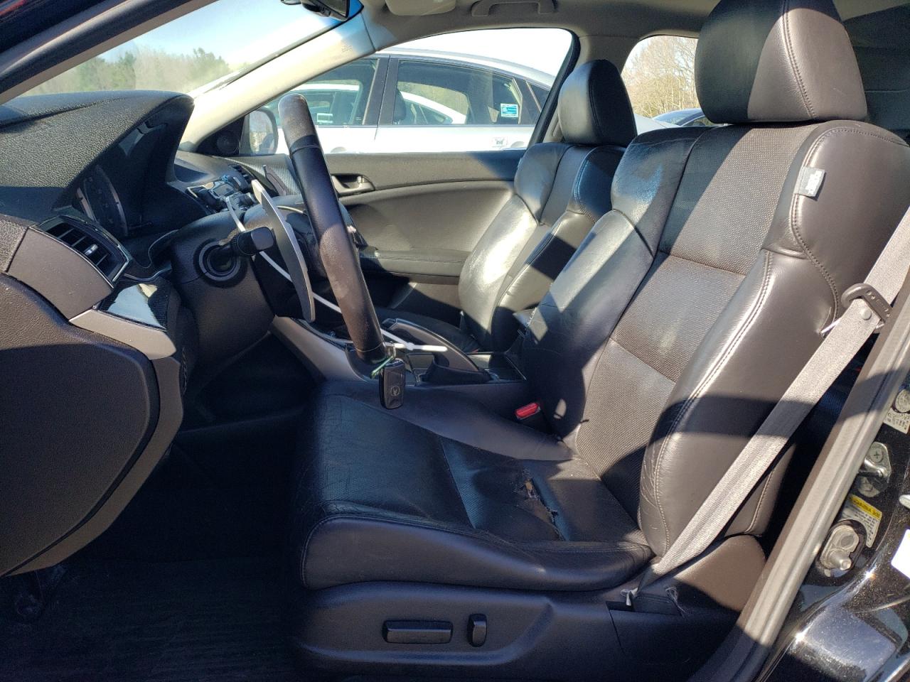 ACURA TSX 2010 — 8