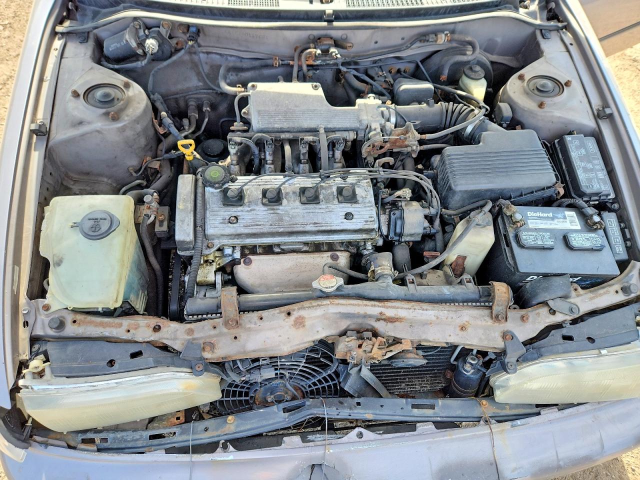TOYOTA COROLLA 1995 — 12