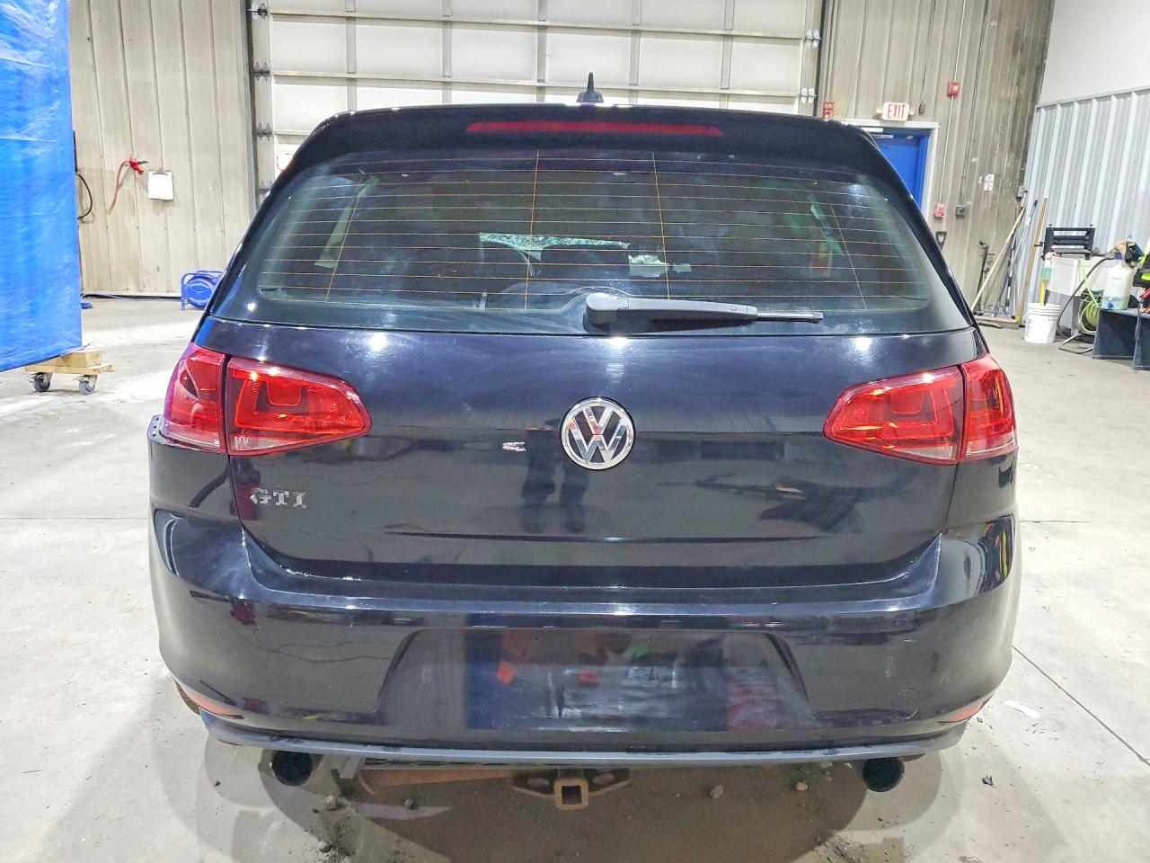 VOLKSWAGEN GTI 2015 — 7