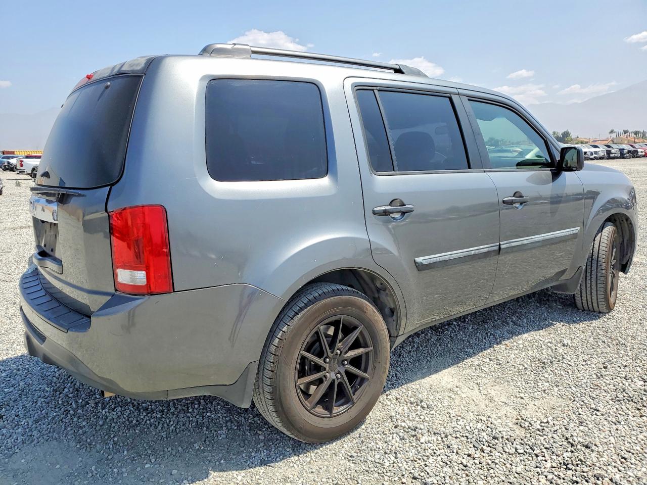 HONDA PILOT 2012 — 4