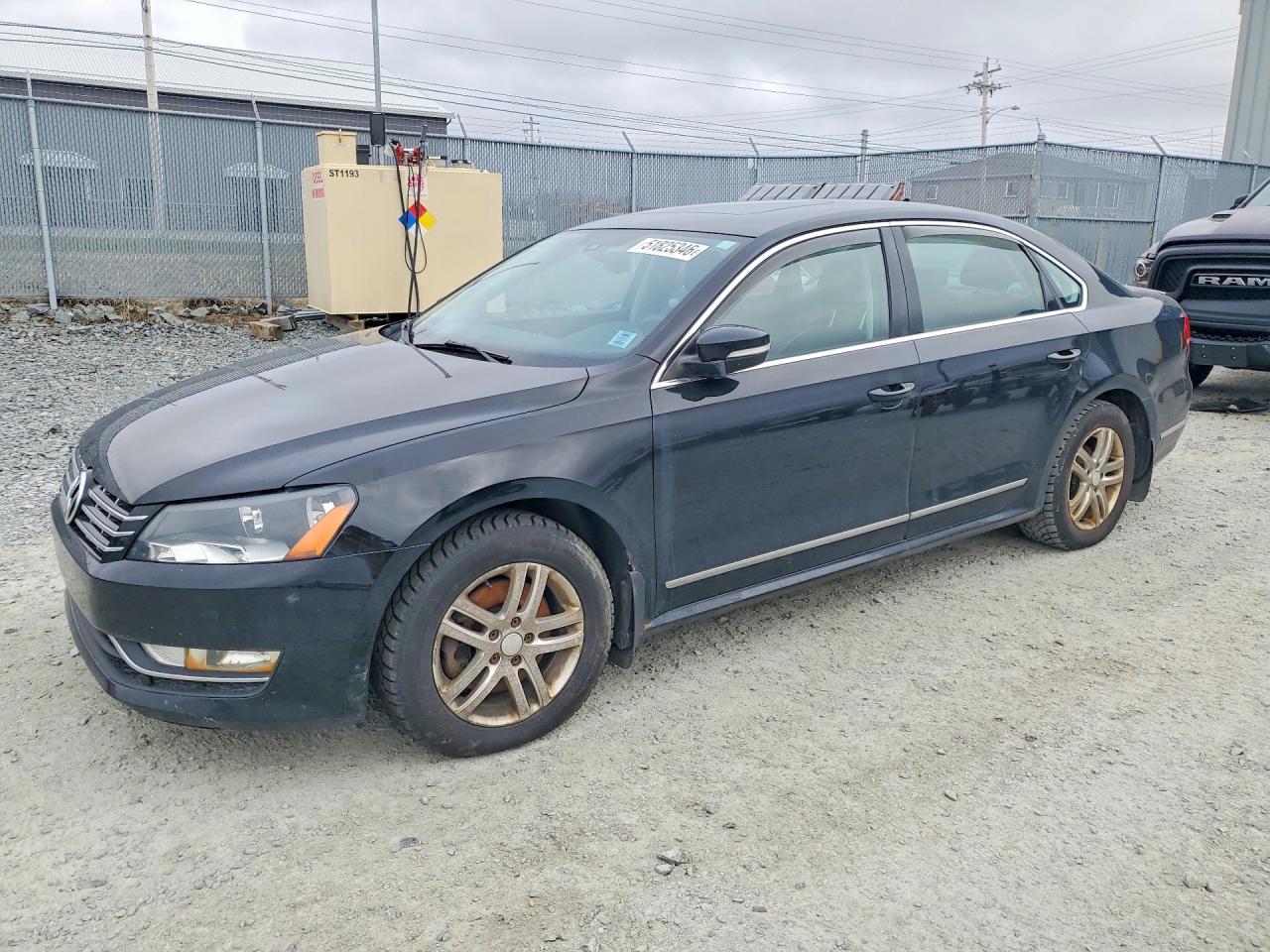 VOLKSWAGEN PASSAT 2014 — 2