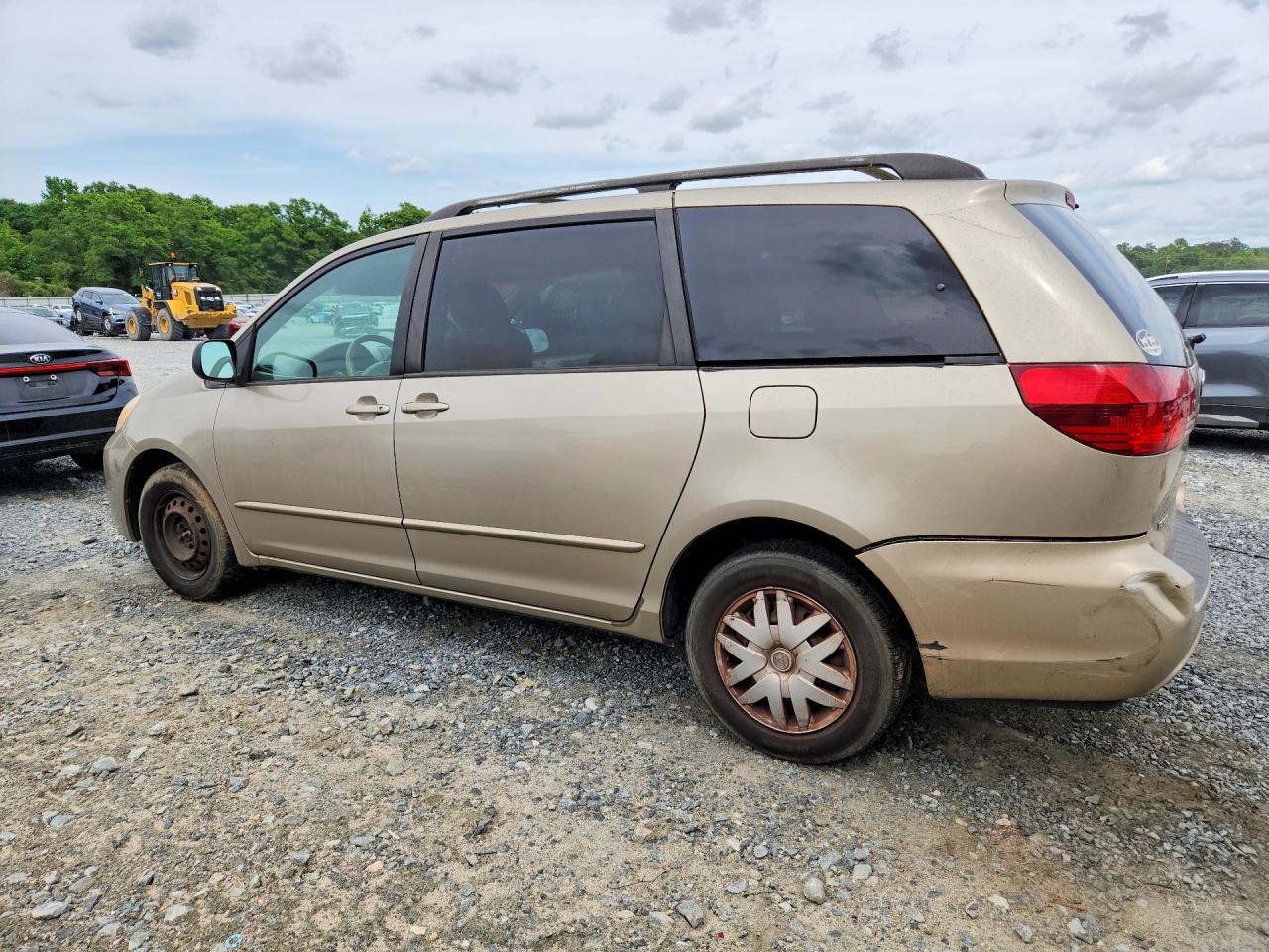TOYOTA SIENNA 2005 — 3