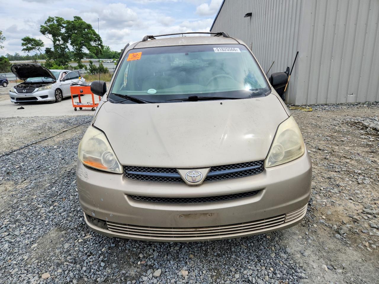 TOYOTA SIENNA 2005 — 6