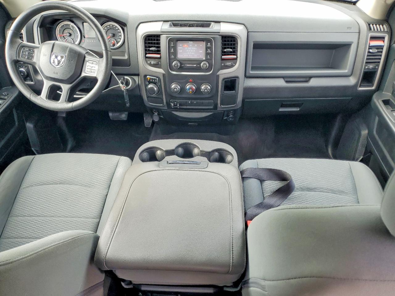 RAM 1500 2017 — 9