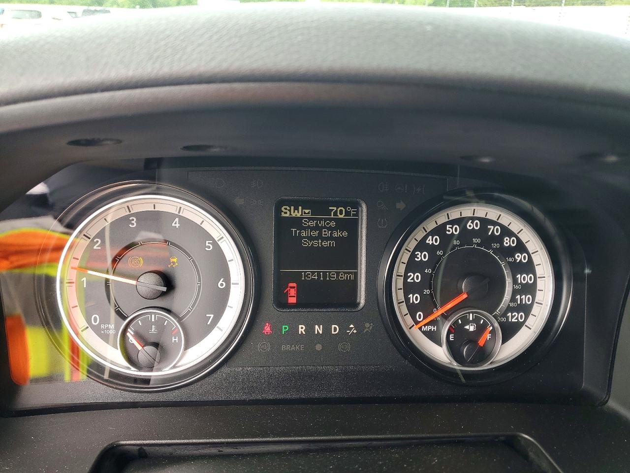 RAM 1500 2017 — 10