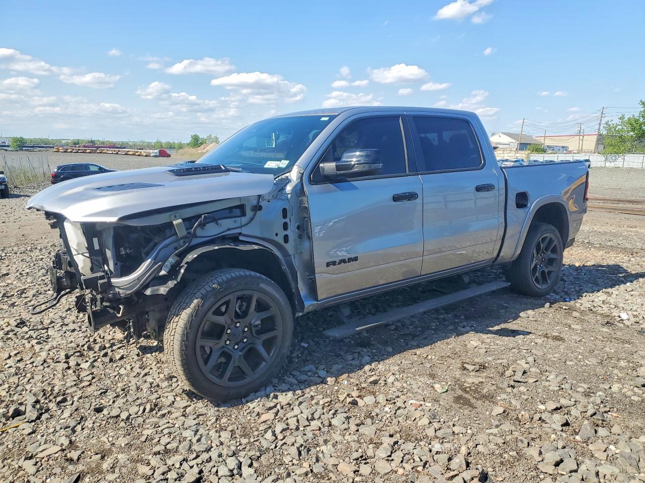 RAM 1500 2025 — 2