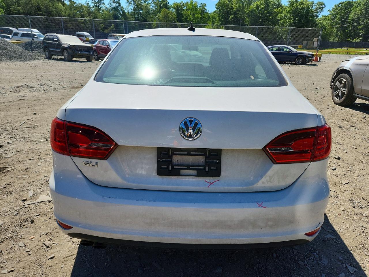 VOLKSWAGEN JETTA 2013 — 7