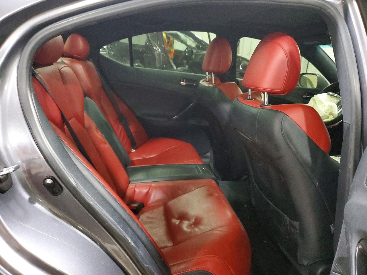 LEXUS IS 2012 — 11