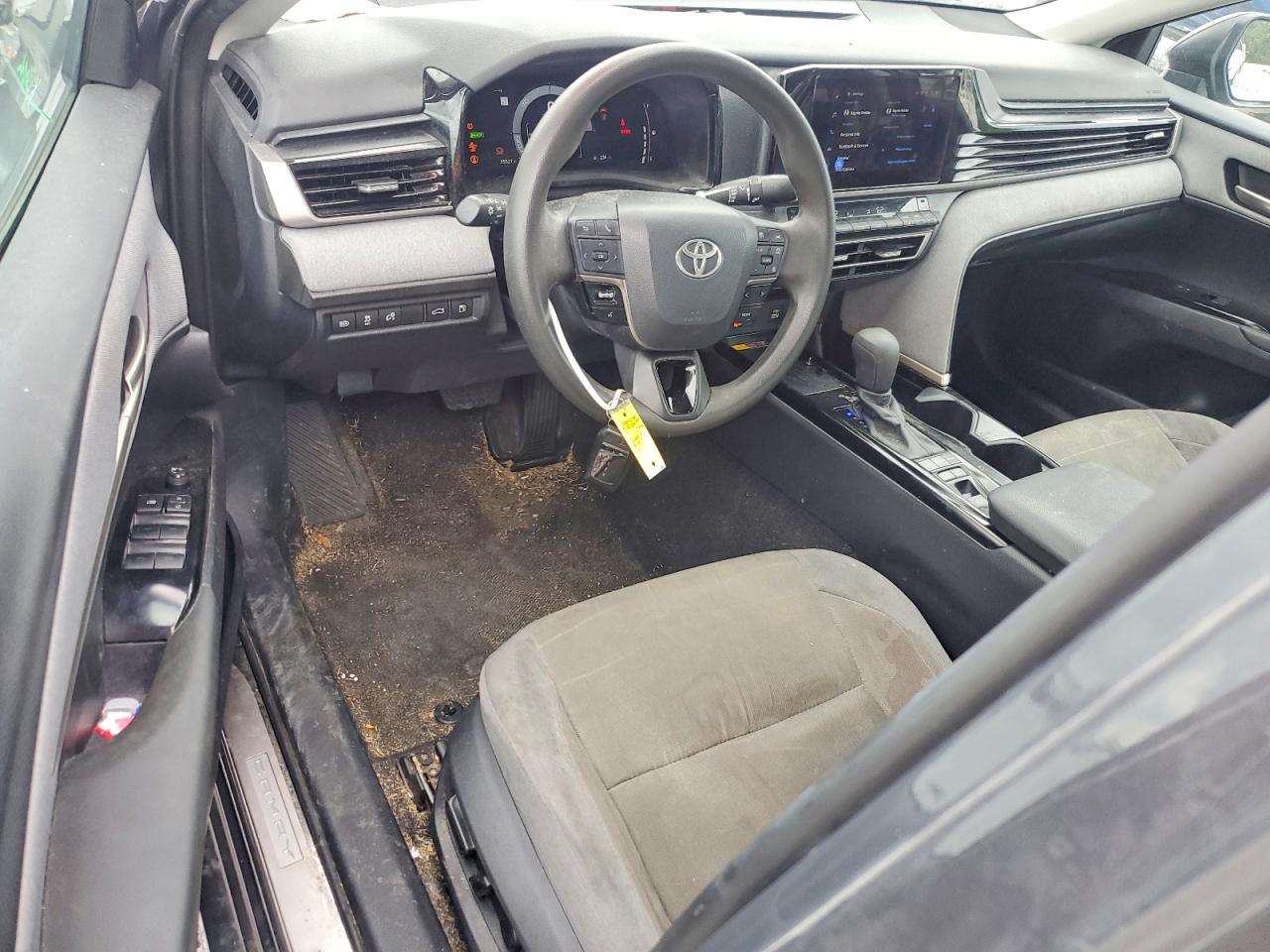 TOYOTA CAMRY 2025 — 9