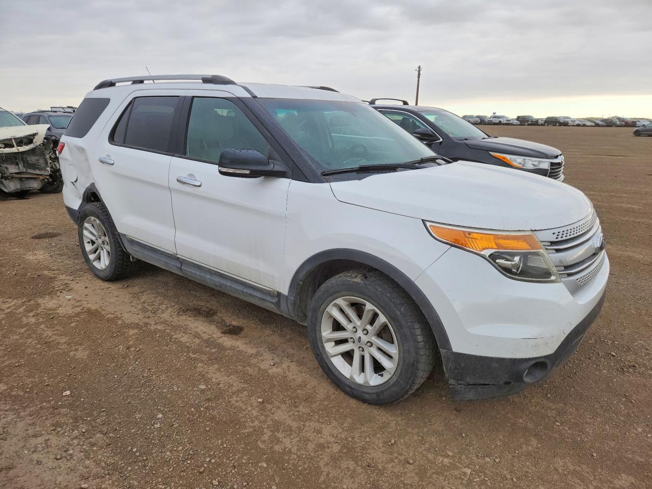 FORD EXPLORER 2014 — 5