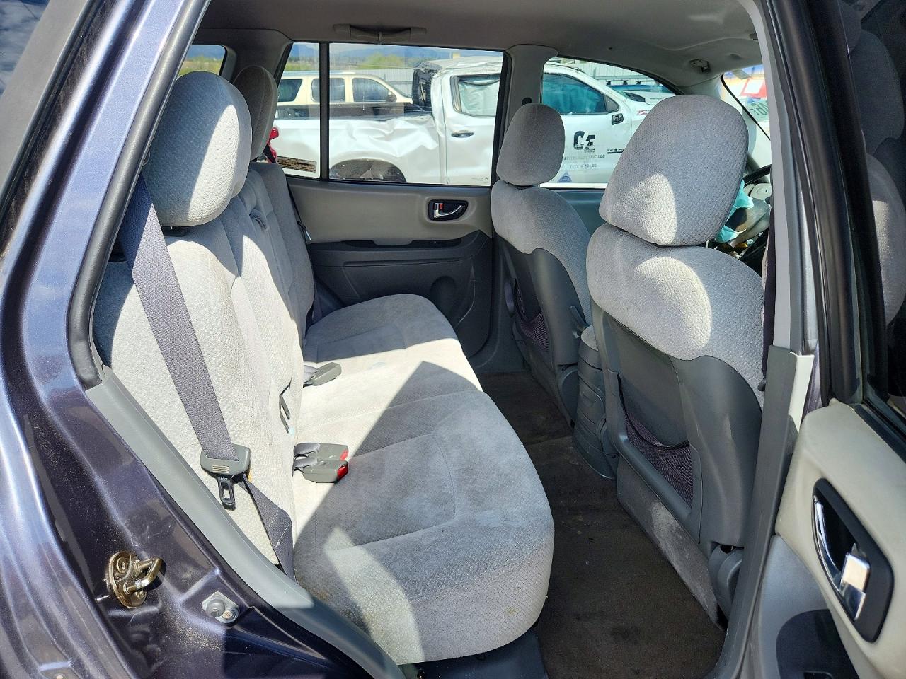 HYUNDAI SANTA FE 2005 — 12