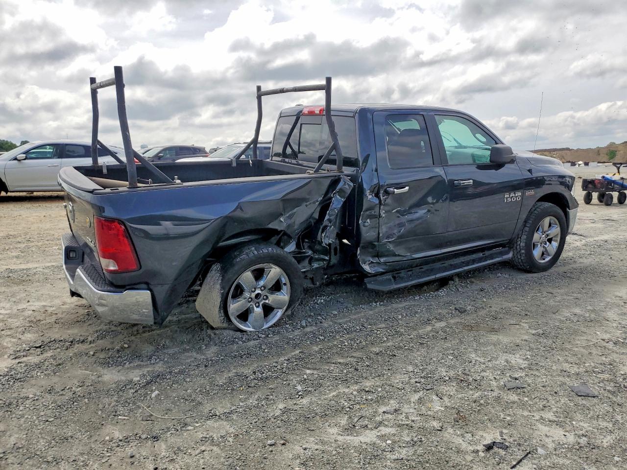 RAM 1500 2014 — 4