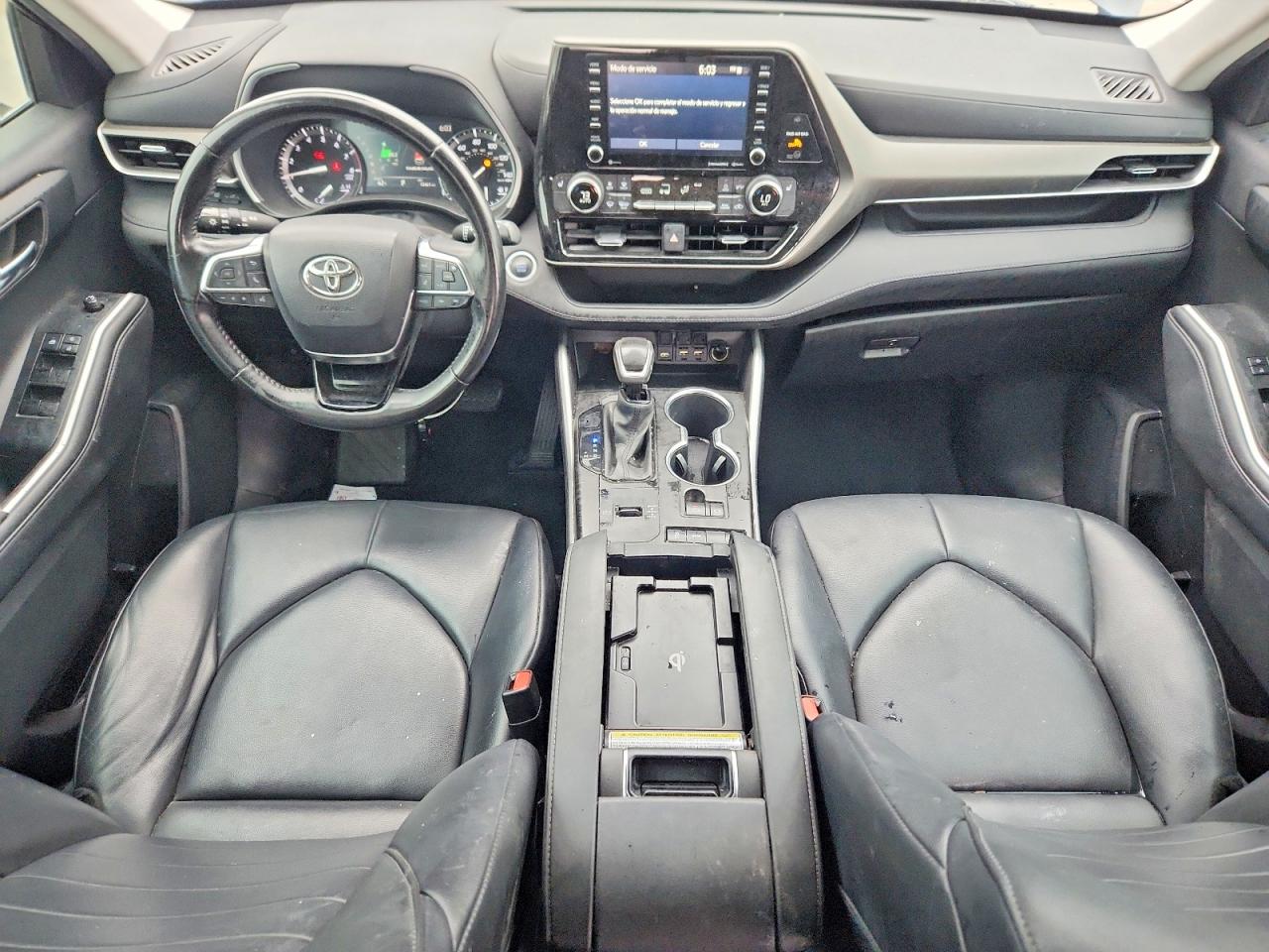 TOYOTA HIGHLANDER 2021 — 9