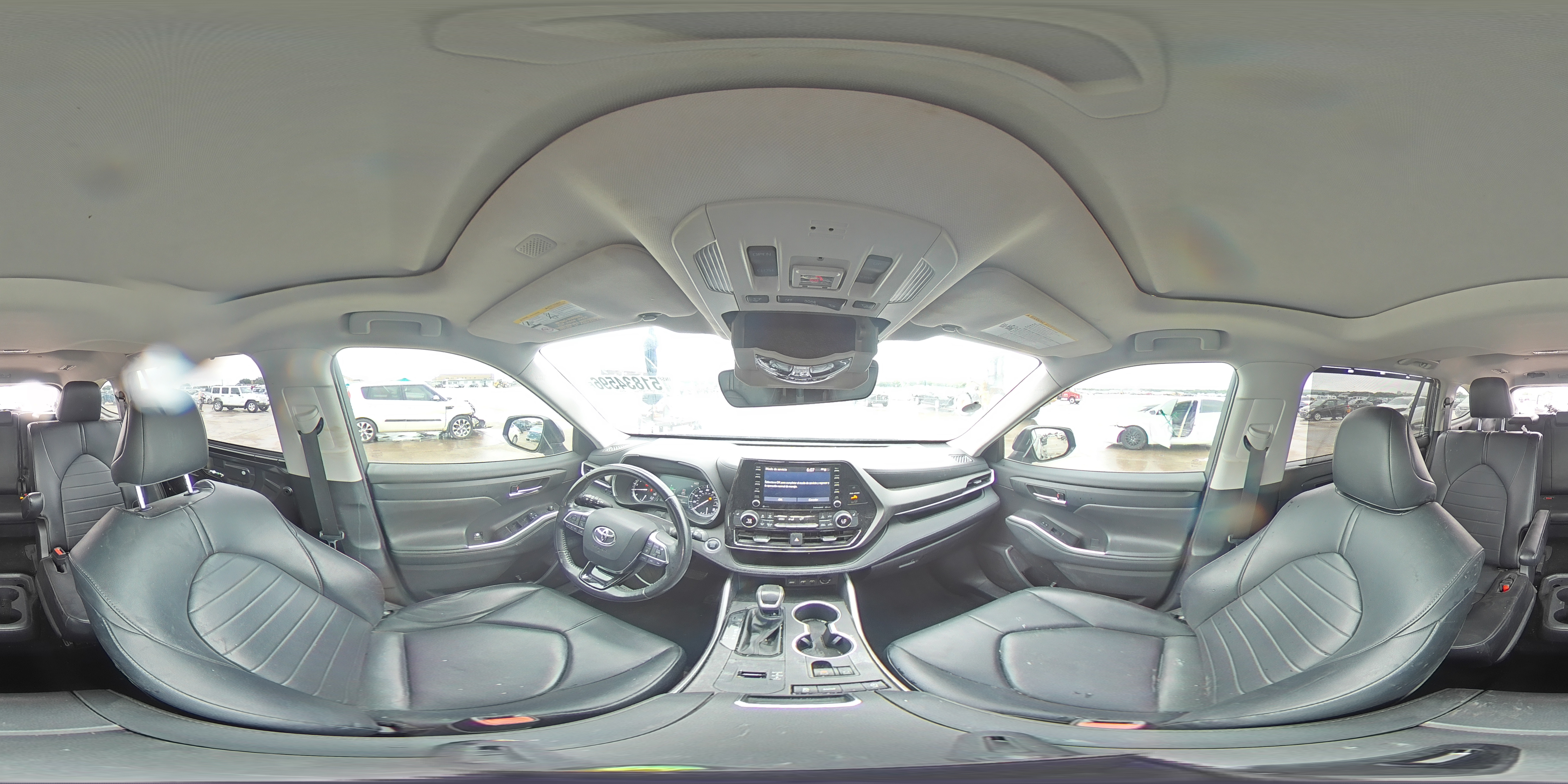 TOYOTA HIGHLANDER 2021 — 16