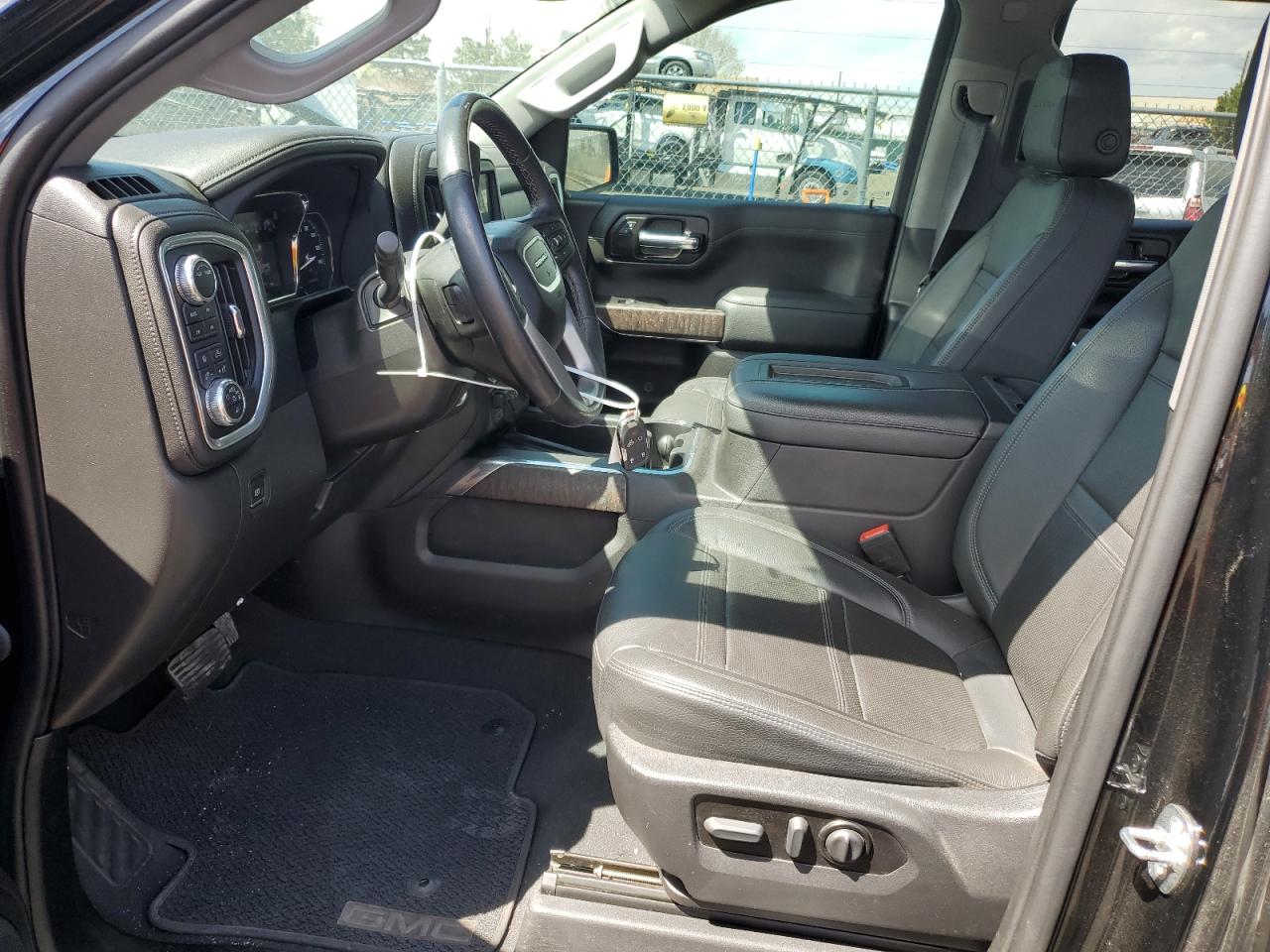 GMC SIERRA LIMITED 2022 — 8