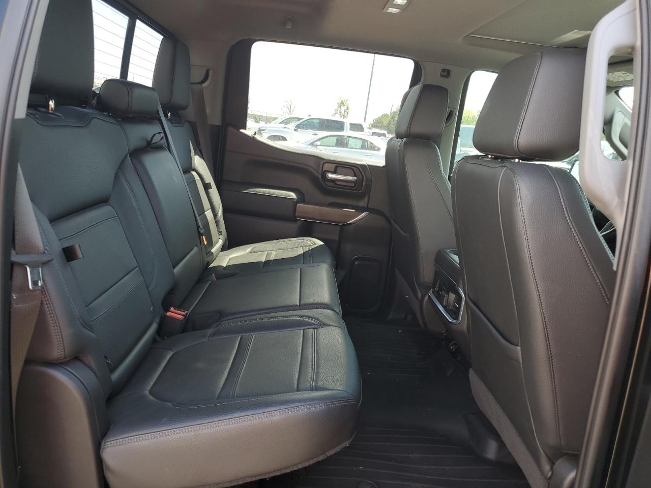 GMC SIERRA LIMITED 2022 — 11