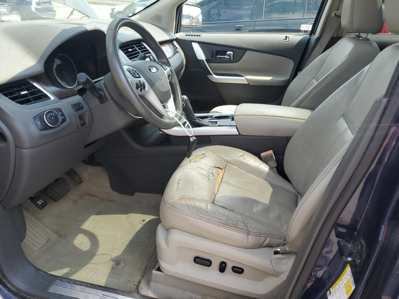 FORD EDGE 2011 — 8
