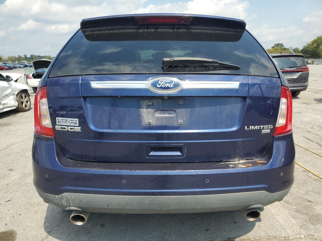 FORD EDGE 2011 — 7