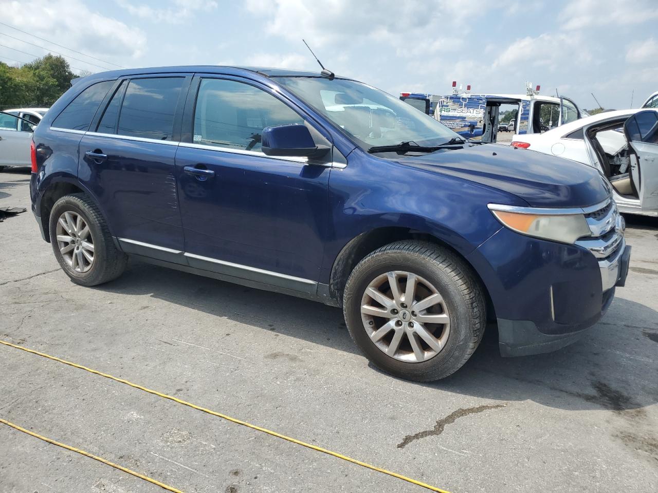FORD EDGE 2011 — 5