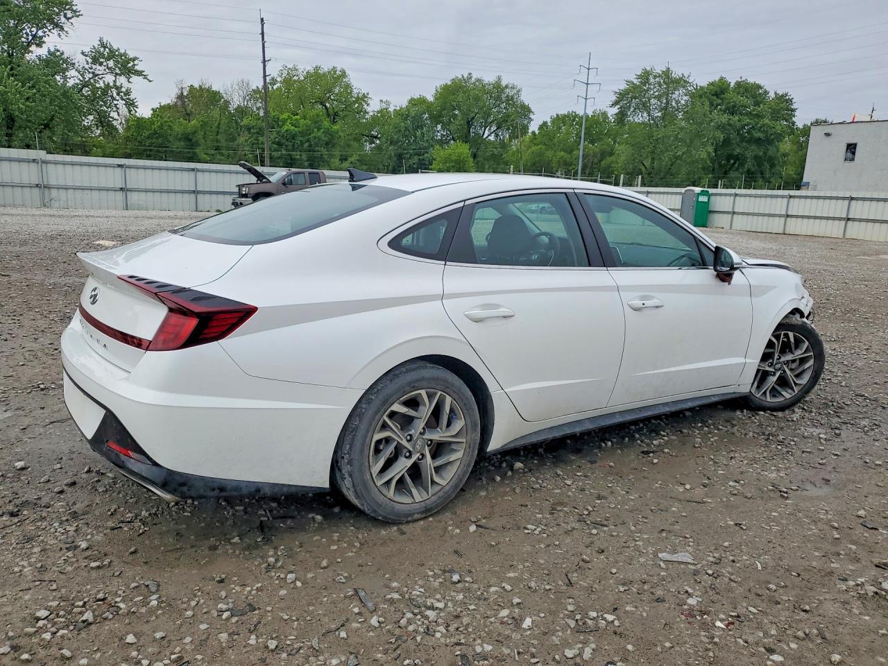 HYUNDAI SONATA 2023 — 4
