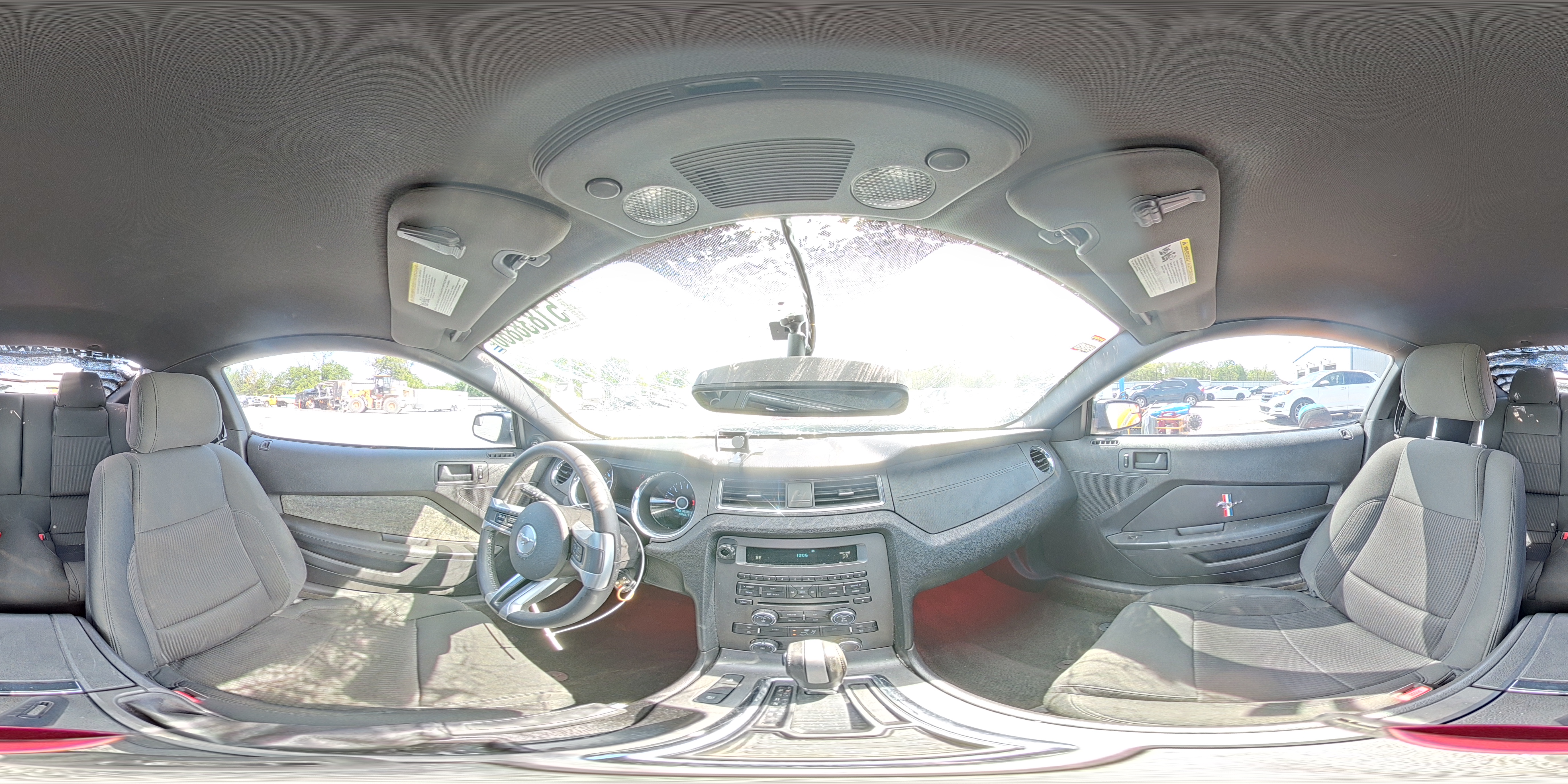 FORD MUSTANG 2014 — 14