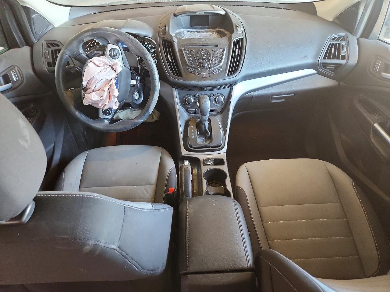FORD ESCAPE 2015 — 9