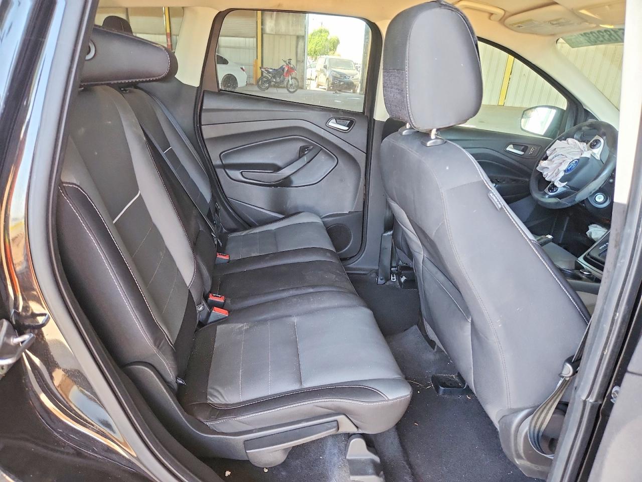 FORD ESCAPE 2015 — 12