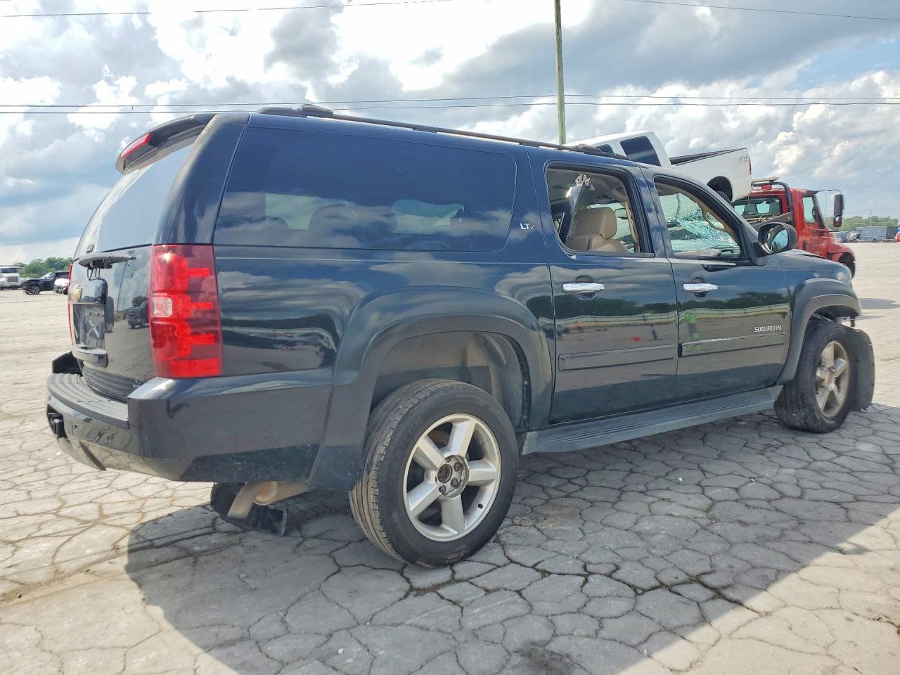 CHEVROLET SUBURBAN 2007 — 4