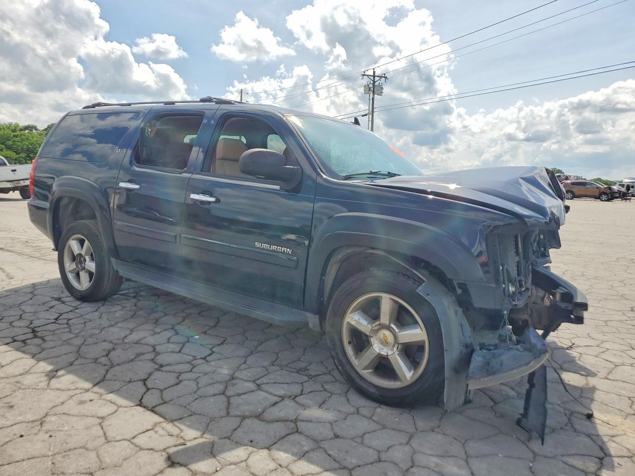 CHEVROLET SUBURBAN 2007 — 5