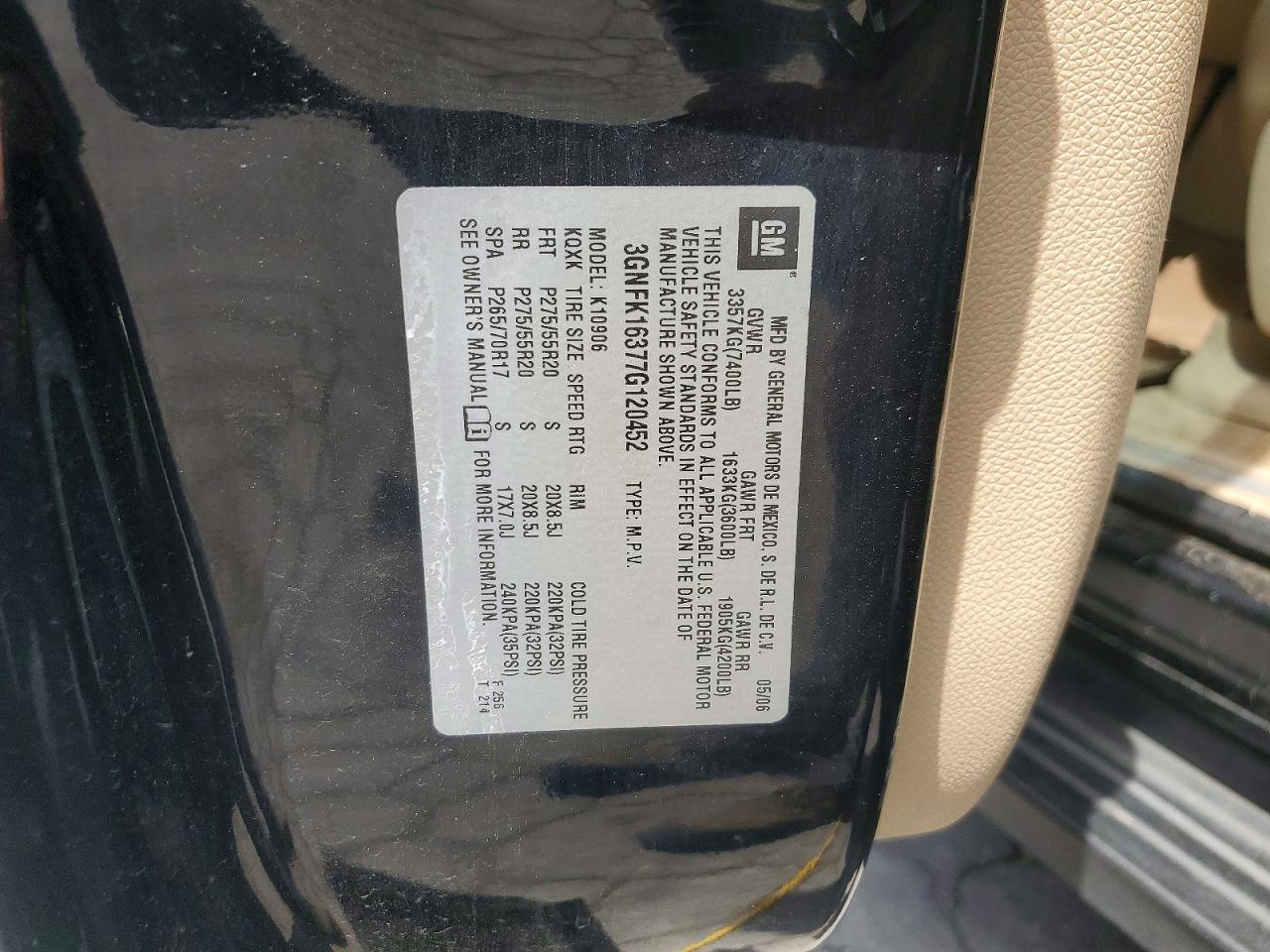 CHEVROLET SUBURBAN 2007 — 13