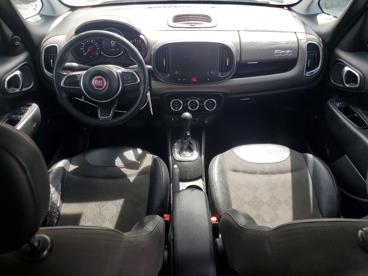 FIAT 500L 2018 — 9