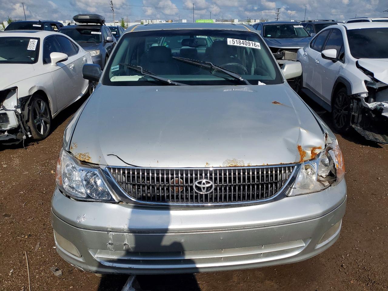 TOYOTA AVALON 2000 — 6