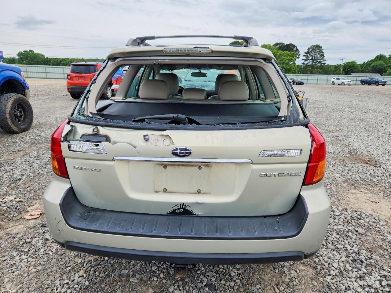 SUBARU OUTBACK 2007 — 7