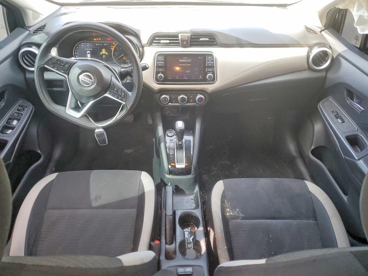 NISSAN VERSA 2020 — 9