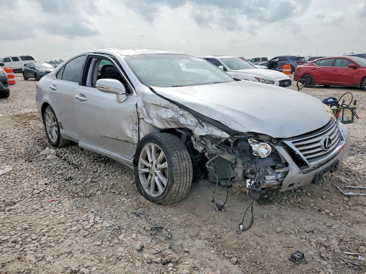 LEXUS ES 2011 — 5