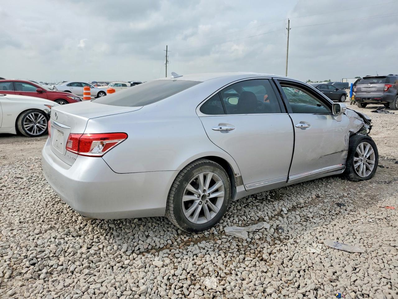 LEXUS ES 2011 — 4
