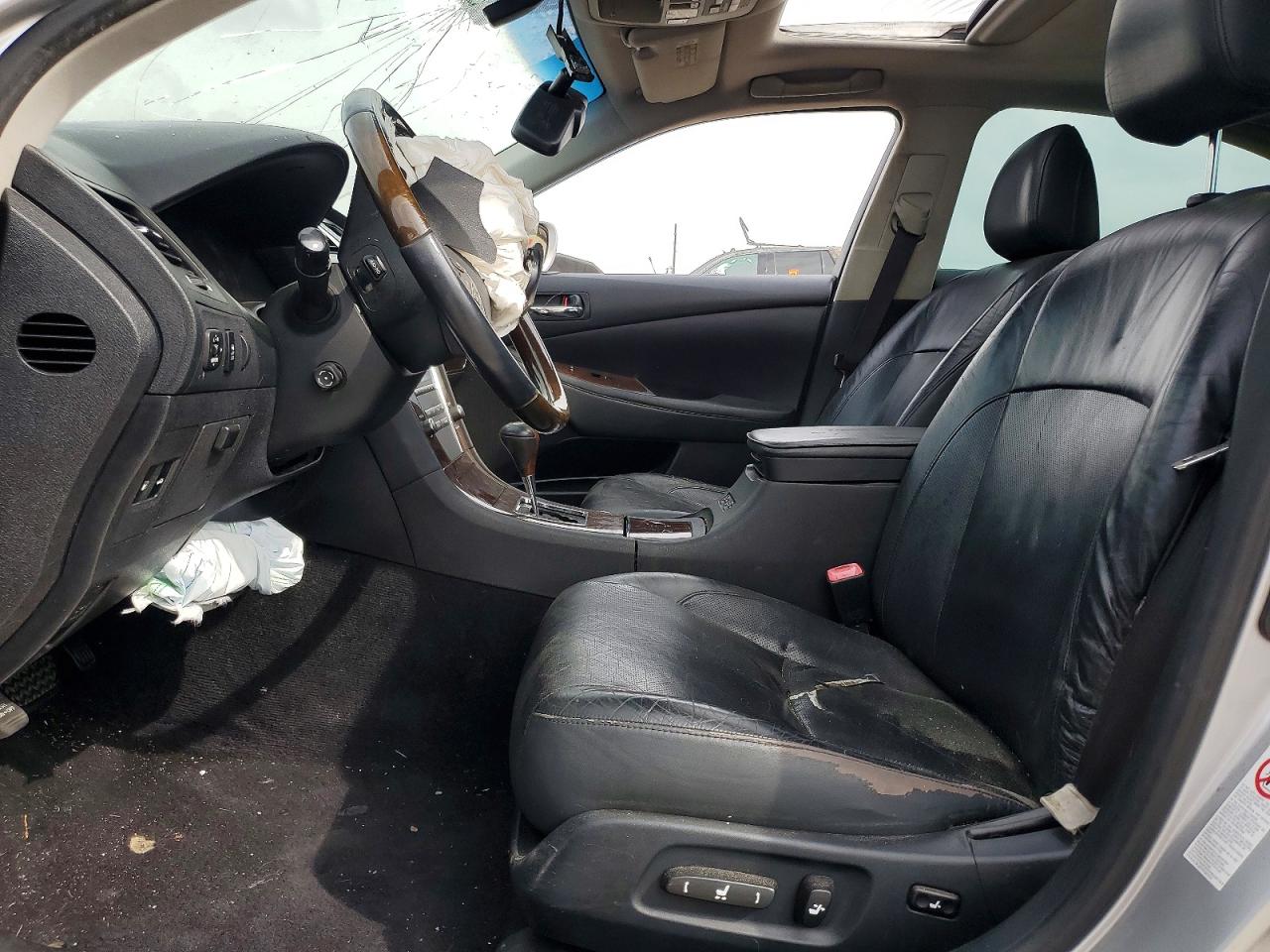 LEXUS ES 2011 — 8