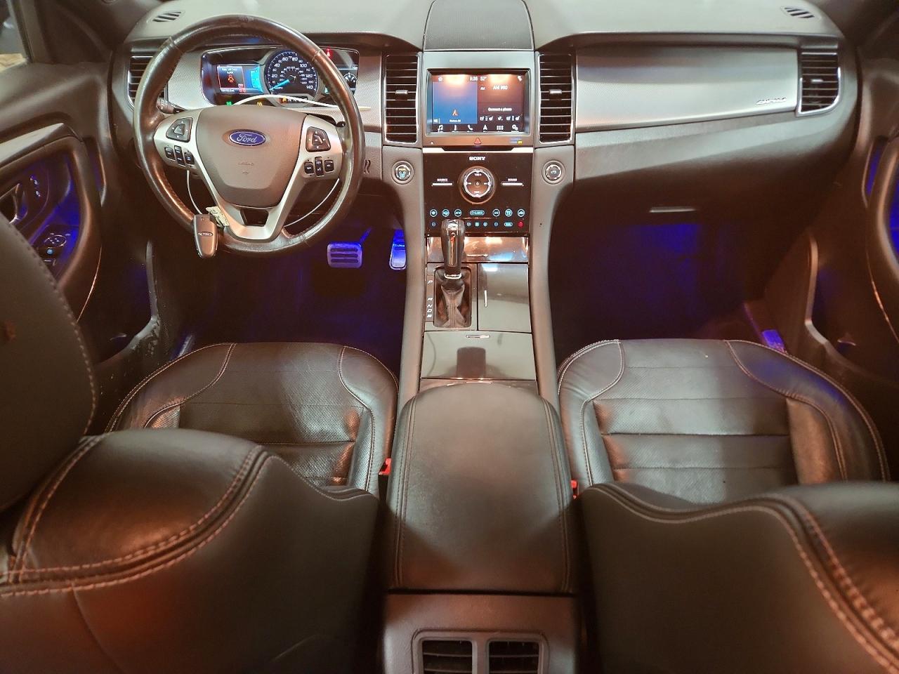FORD TAURUS 2018 — 9