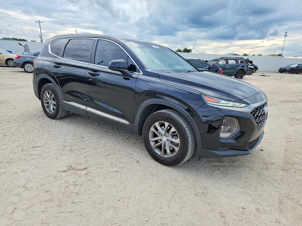 HYUNDAI SANTA FE 2019 — 5