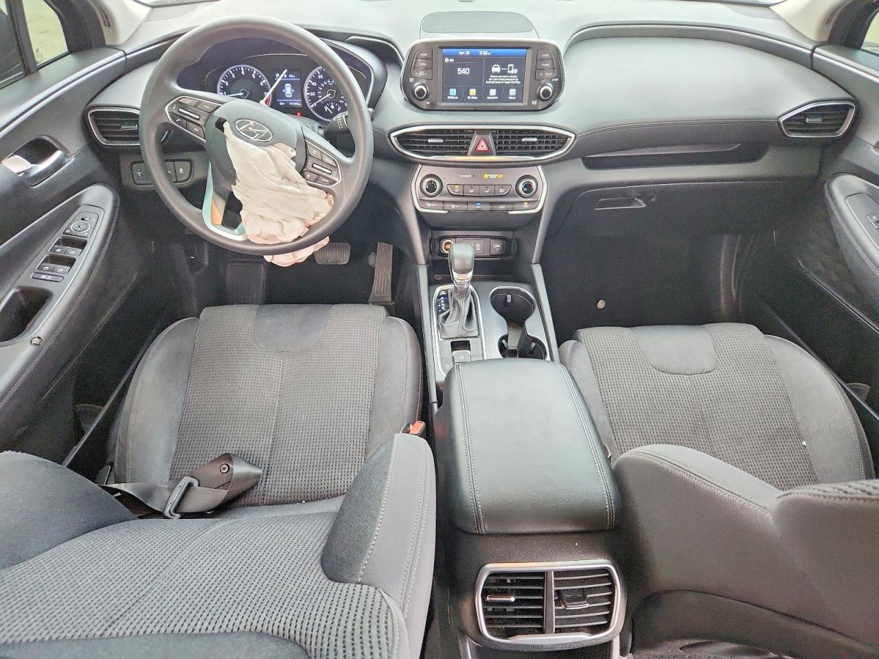 HYUNDAI SANTA FE 2019 — 9