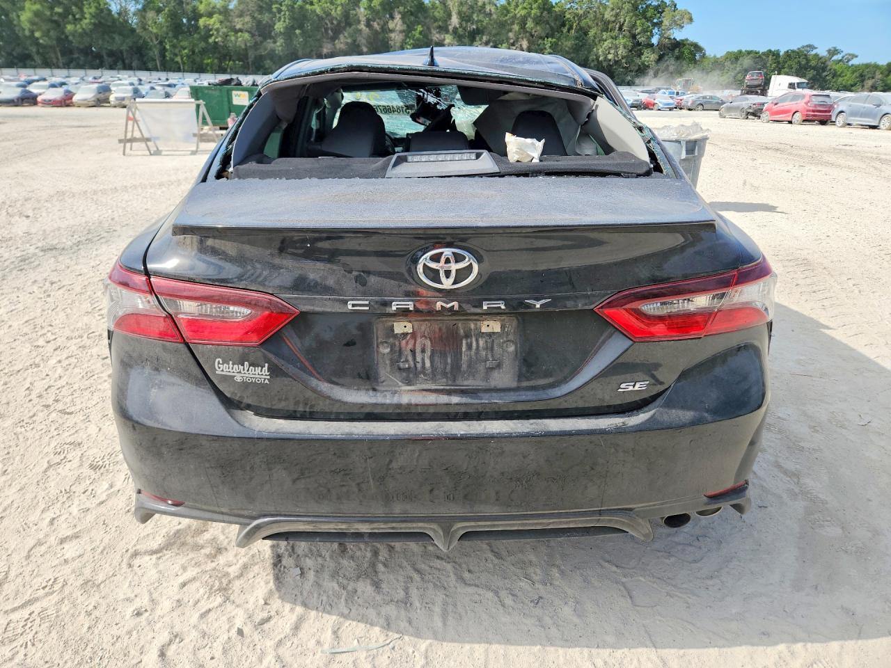 TOYOTA CAMRY 2024 — 7