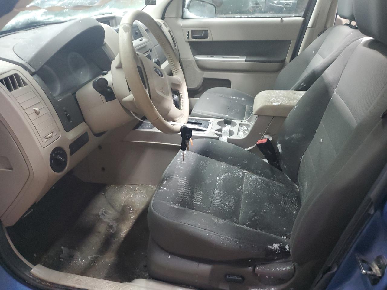 FORD ESCAPE 2009 — 8