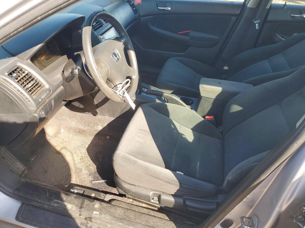 HONDA ACCORD 2004 — 8