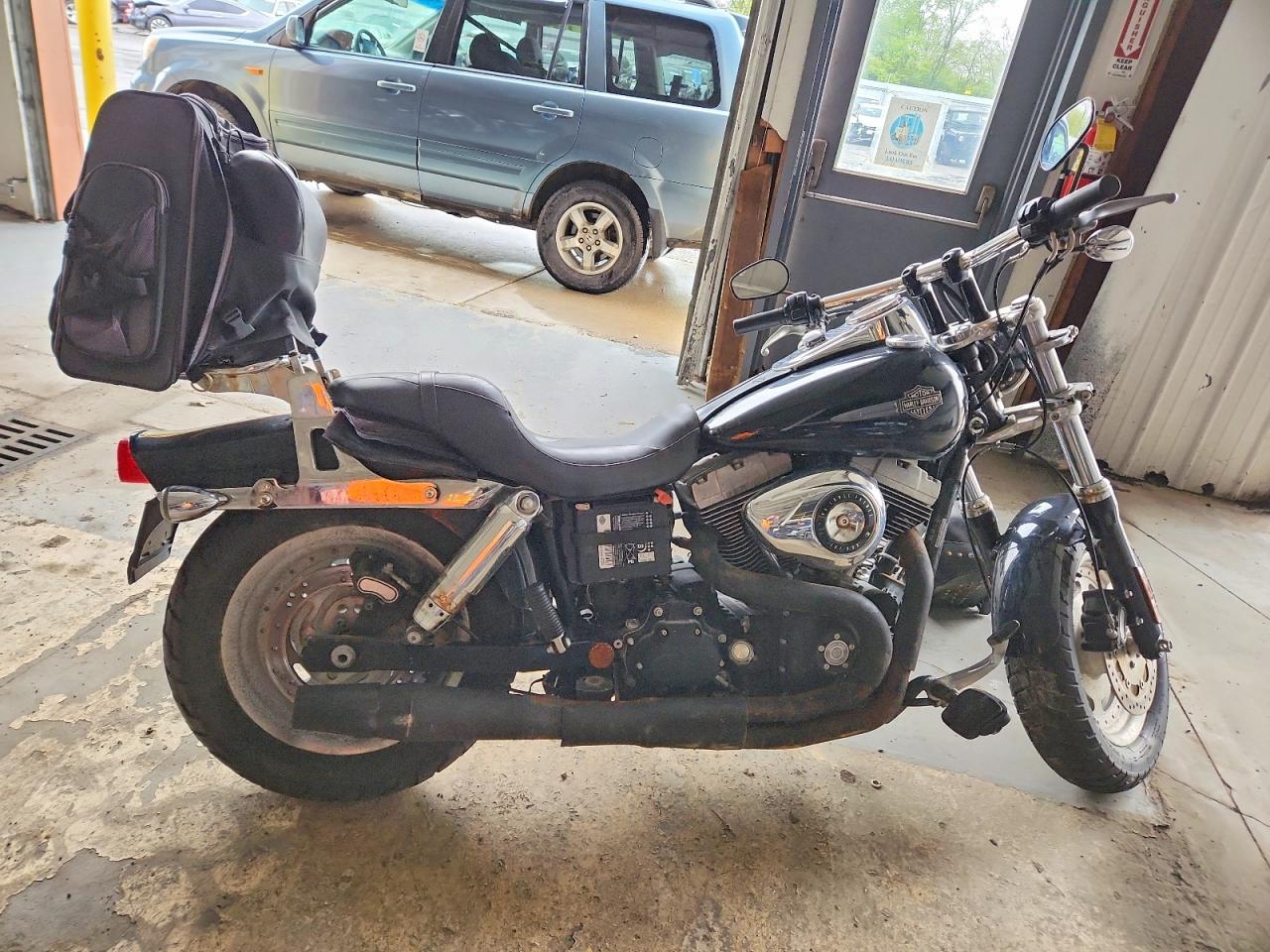 HARLEY-DAVIDSON FXDF 2010 — 2
